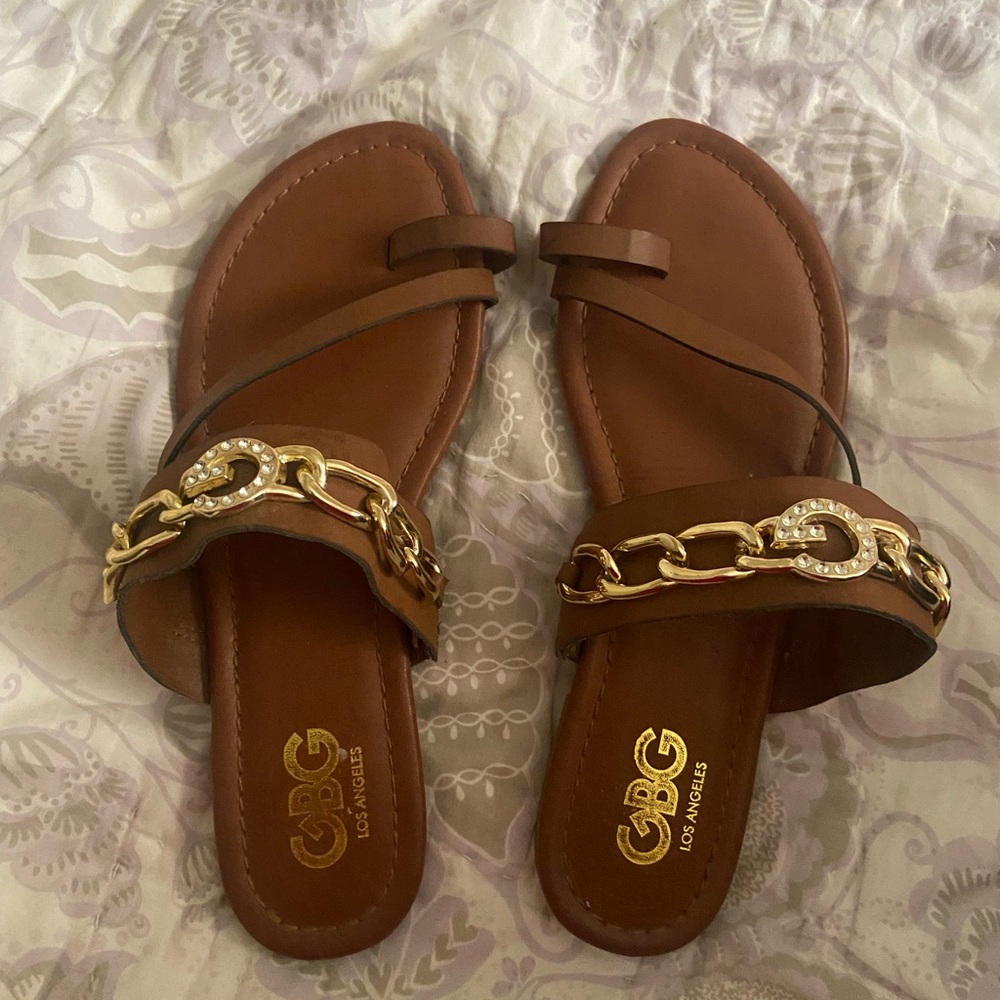 GUESS SANDALS
